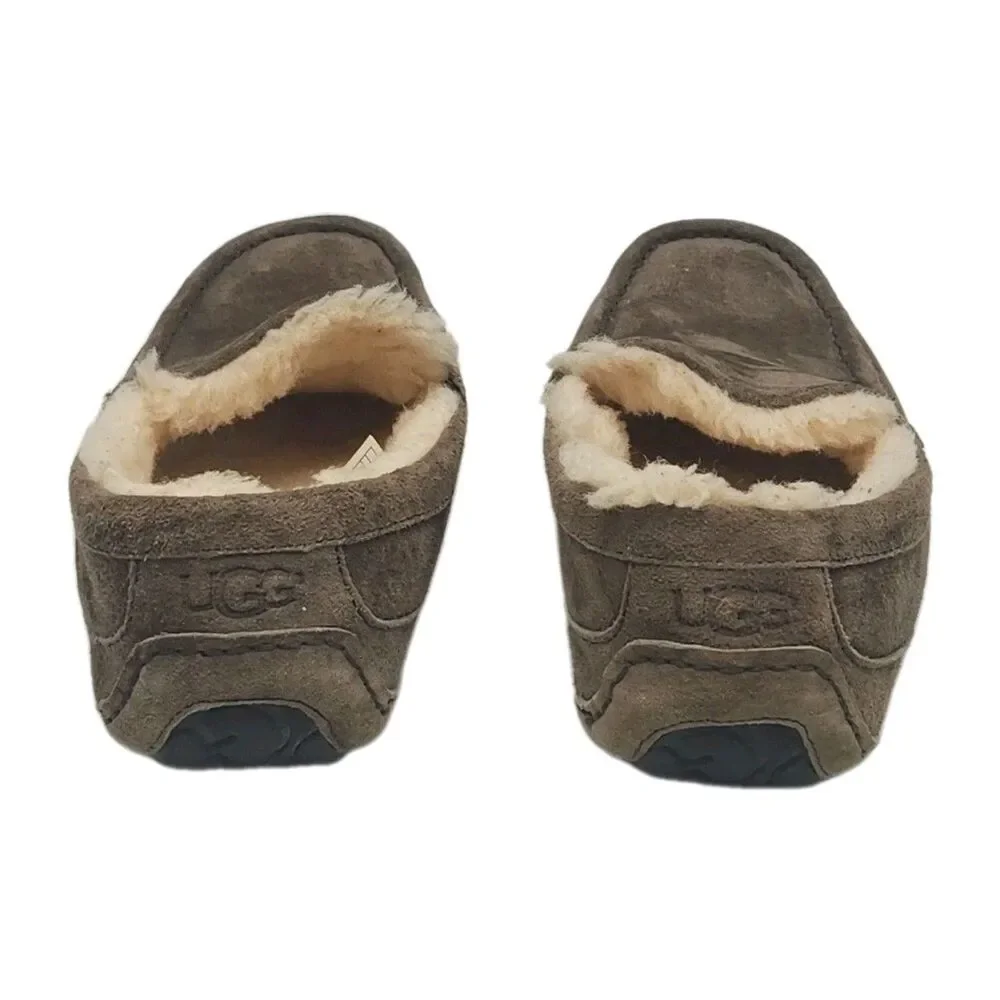 UGG Moccasin Slippers Brown Suede Sheepskin Men Size 9 Shoe F20017G 5775